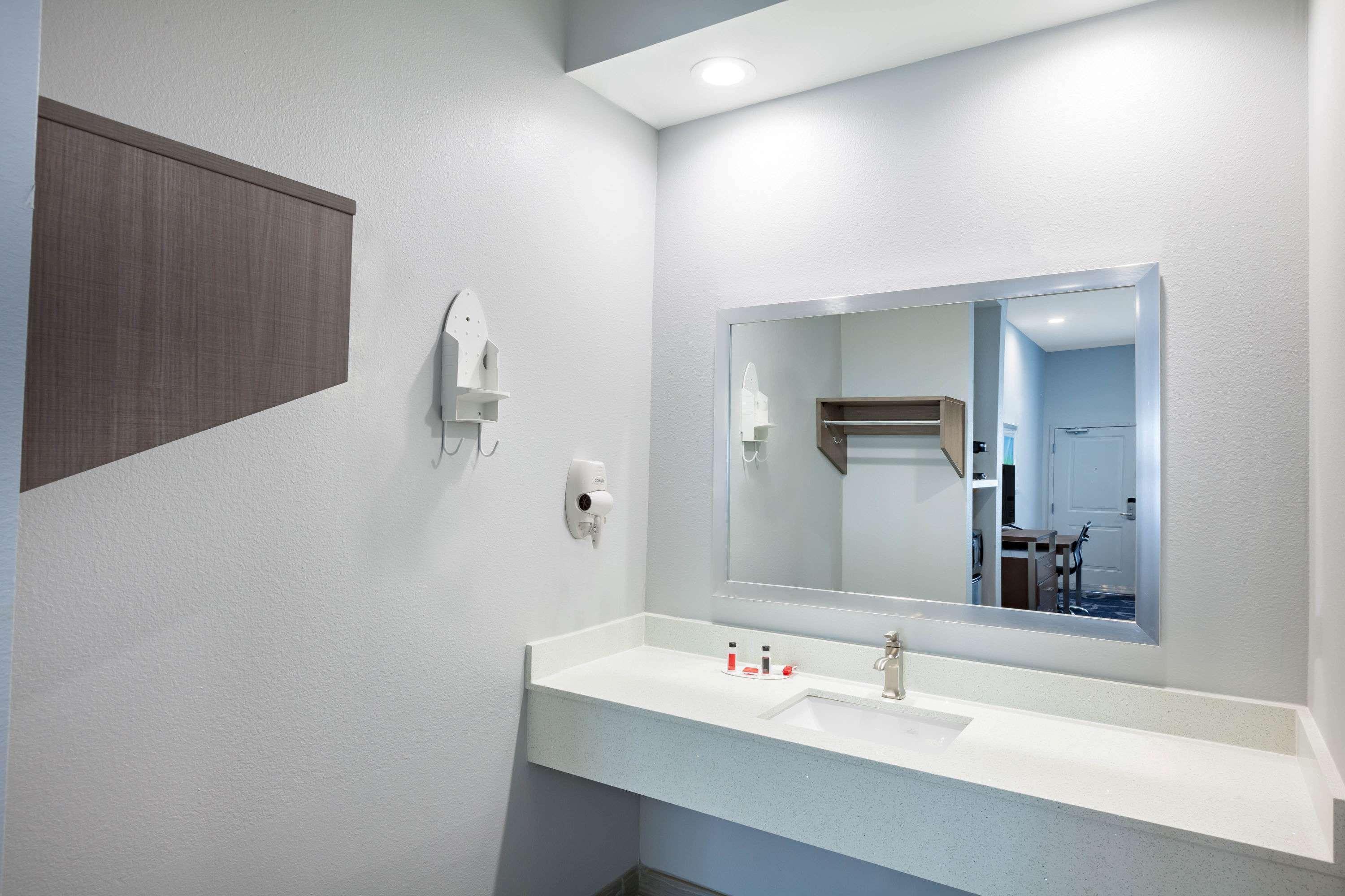 Baymont By Wyndham Houston Hobby Airport Hotell Eksteriør bilde